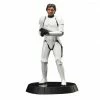 Rabatt 🎉 Gentle Giant Star Wars: Episode IV - Han Solo (Stormtrooper Disguise) - 40th Anniversary Milestones Statue 🔔