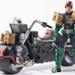 Auslauf 👏 Hiya Toys 2000 AD: Judge Dredd & Lawmaster MK 2 - Exquisite Mini Actionfigur Set 👍